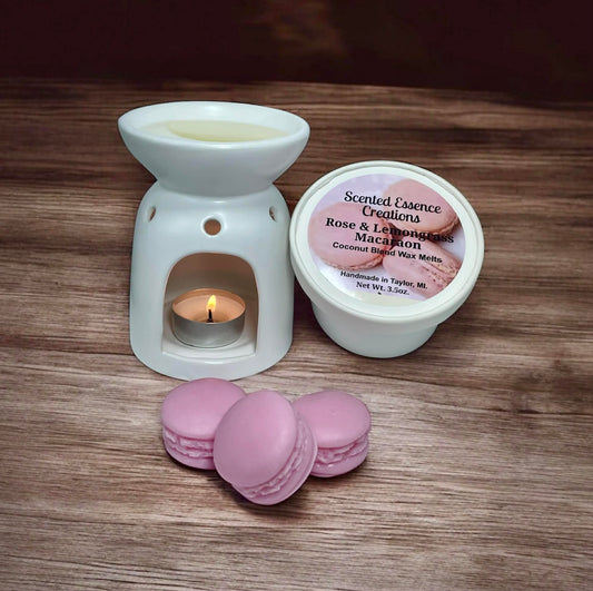 Rose & Lemongrass Macaron