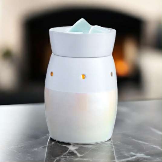 Iridescent Midsize Illumination Wax Warmer